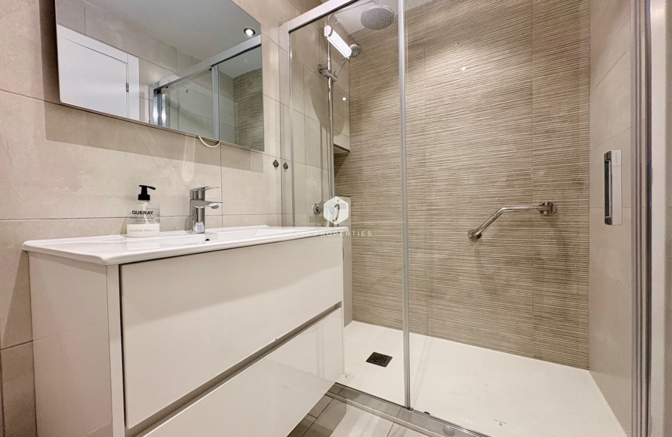 Resale - Chalet -
Orihuela Costa - Costa Blanca