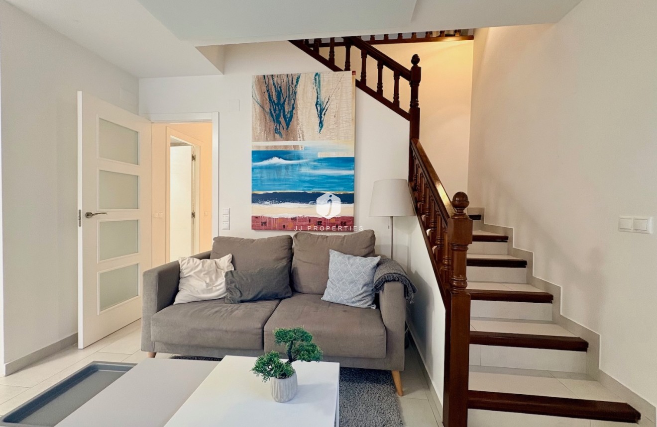 Resale - Chalet -
Orihuela Costa - Costa Blanca