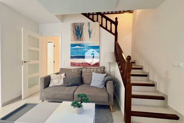 Resale - Chalet -
Orihuela Costa - Costa Blanca