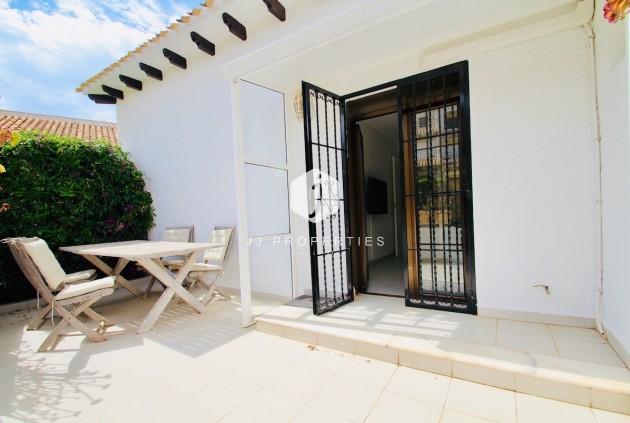 Resale - Chalet -
Orihuela Costa - Costa Blanca