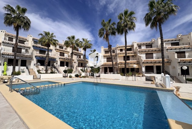 Resale - Chalet -
Orihuela Costa - Costa Blanca