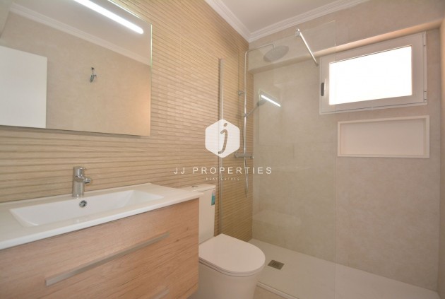 D'occasion - Appartement -
Torrevieja - Costa Blanca