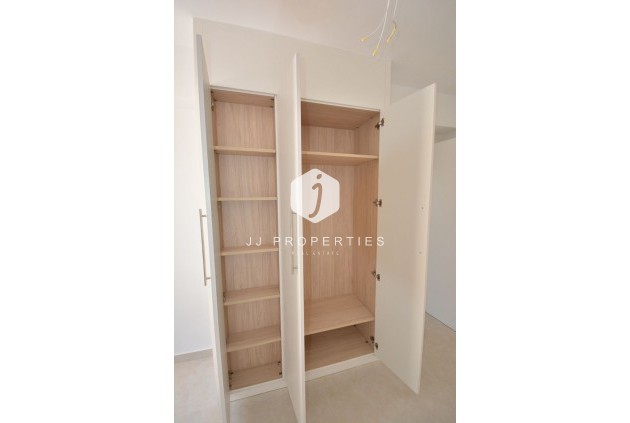 D'occasion - Appartement -
Torrevieja - Costa Blanca