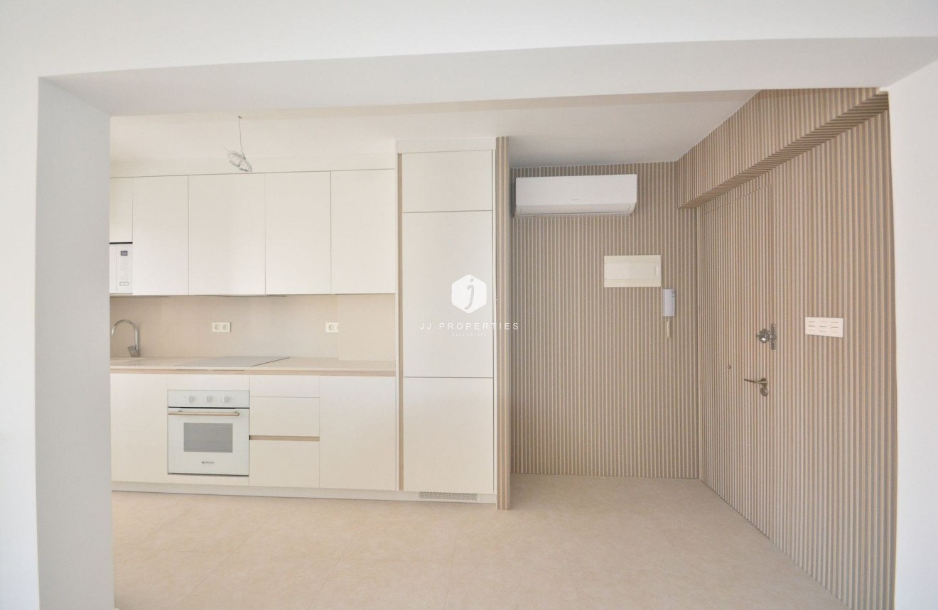 D'occasion - Appartement -
Torrevieja - Costa Blanca