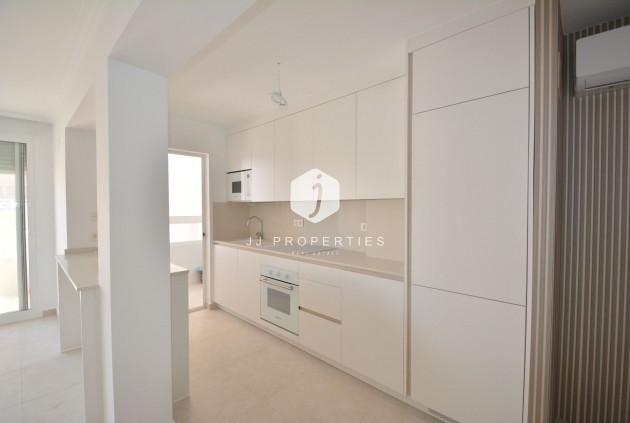 D'occasion - Appartement -
Torrevieja - Costa Blanca