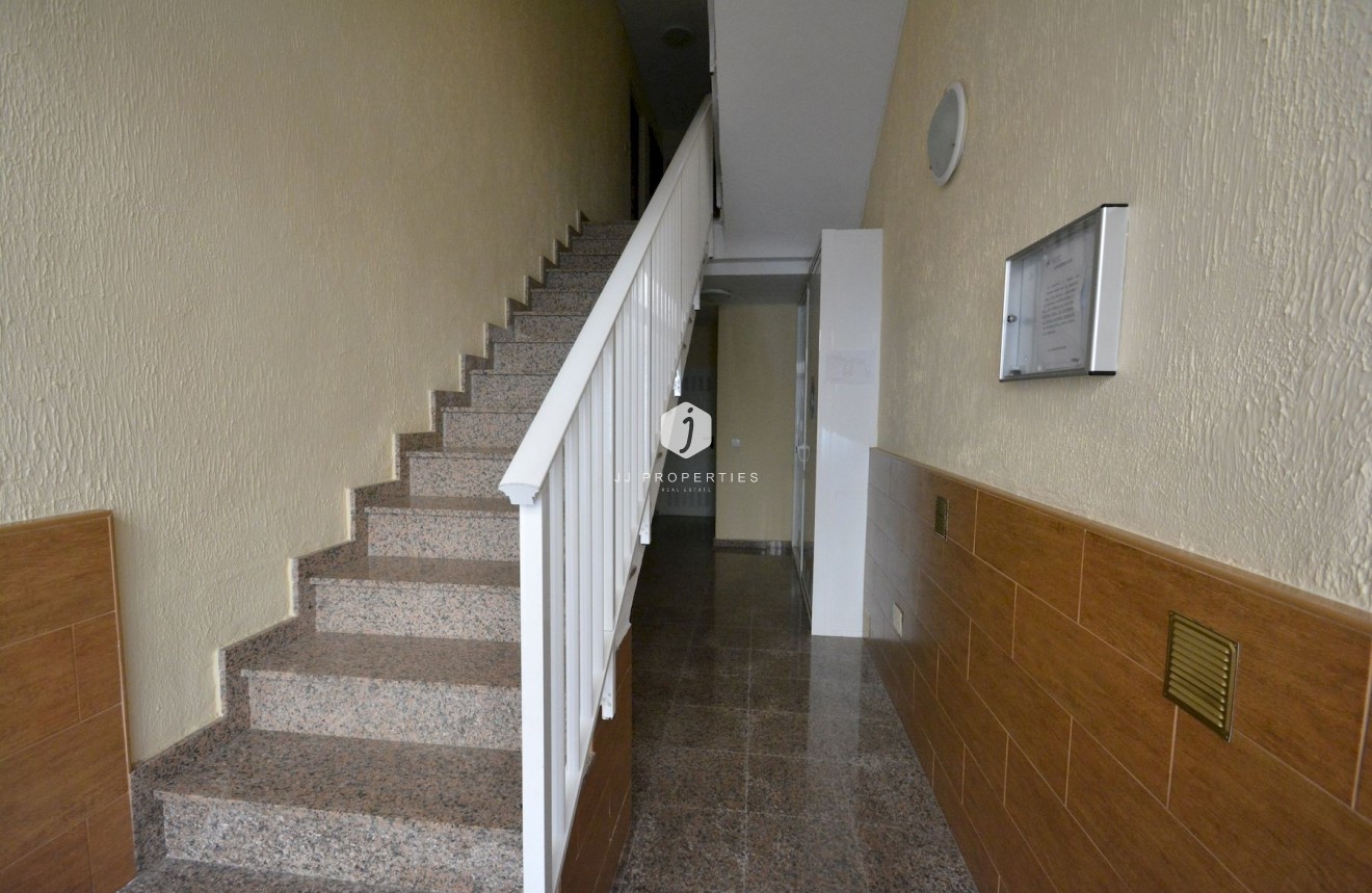 D'occasion - Appartement -
Torrevieja - Costa Blanca