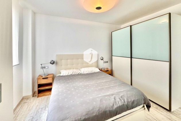 Resale - Apartment / flat -
Torrevieja - Estacion de autobuses