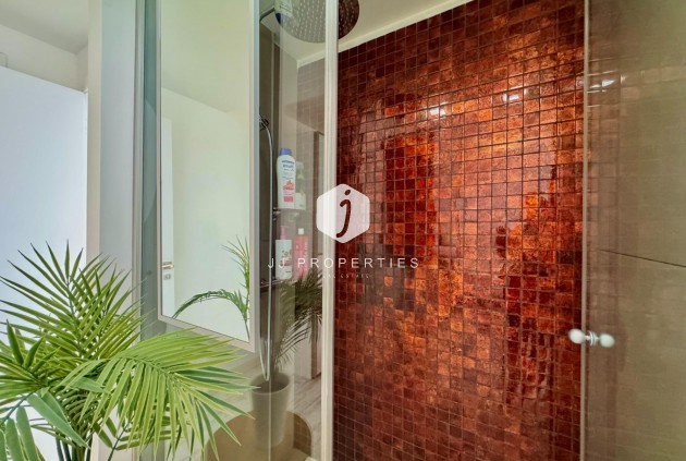 Resale - Apartment / flat -
Torrevieja - Estacion de autobuses