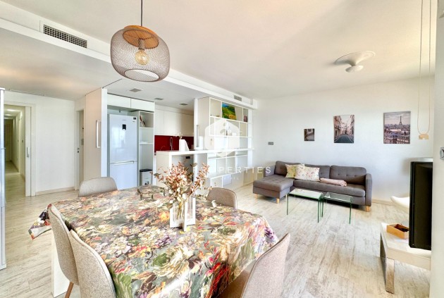 Resale - Apartment / flat -
Torrevieja - Estacion de autobuses