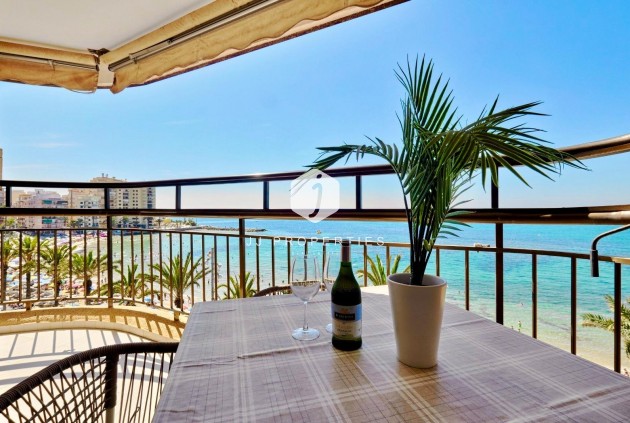 Resale - Apartment / flat -
Torrevieja - Estacion de autobuses