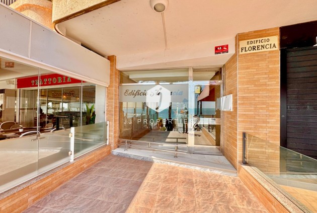 Resale - Apartment / flat -
Torrevieja - Estacion de autobuses