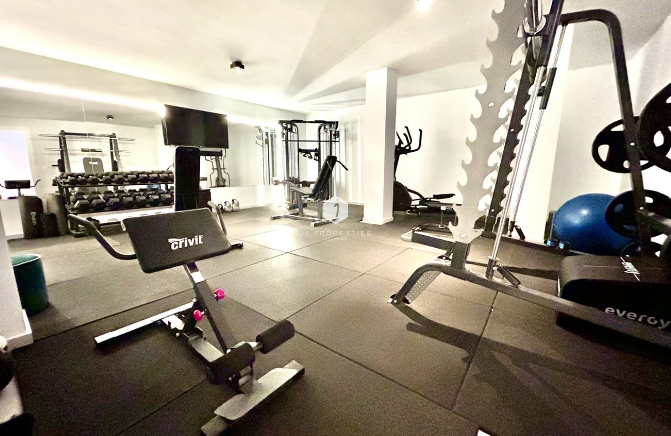 Resale - Villa -
San Miguel de Salinas - Inland