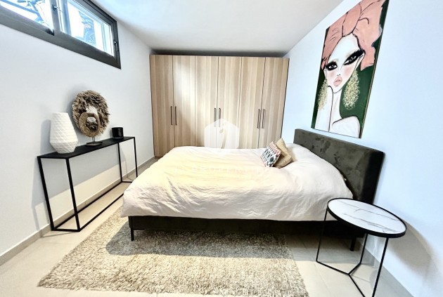 Resale - Villa -
San Miguel de Salinas - Inland