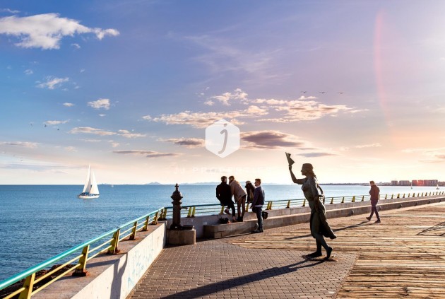 Tweedehands - Appartement / flat -
Torrevieja - Centro - Muelle Pesquero