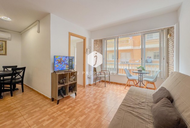 Resale - Apartment / flat -
Torrevieja - La Mata Pueblo