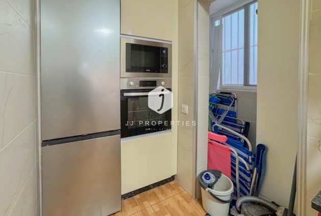 Resale - Apartment / flat -
Torrevieja - La Mata Pueblo