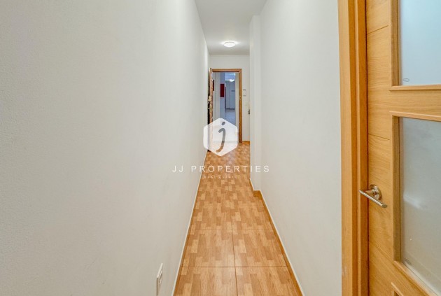 Resale - Apartment / flat -
Torrevieja - La Mata Pueblo