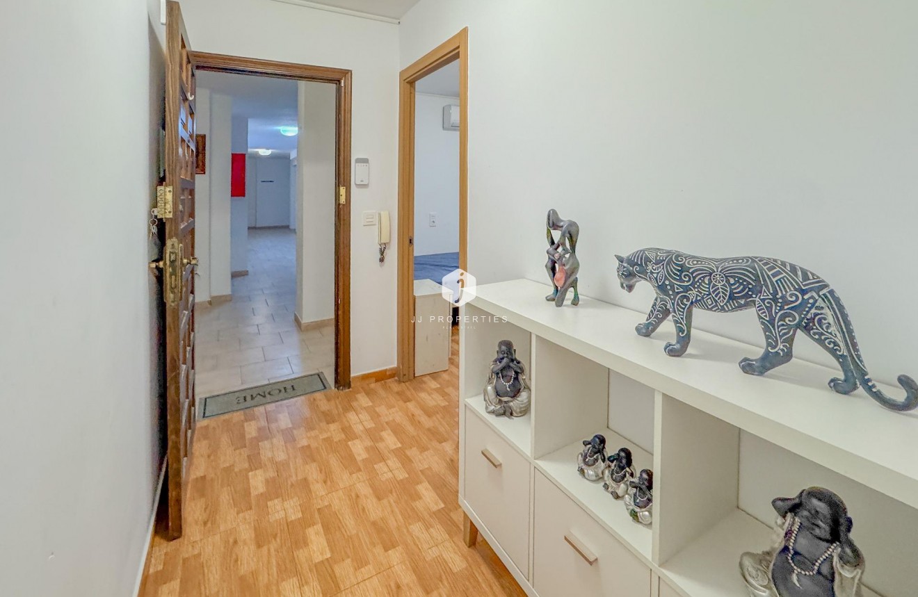 Resale - Apartment / flat -
Torrevieja - La Mata Pueblo