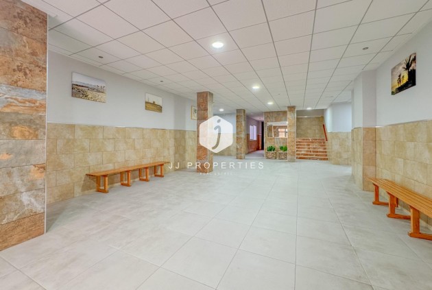 Resale - Apartment / flat -
Torrevieja - La Mata Pueblo