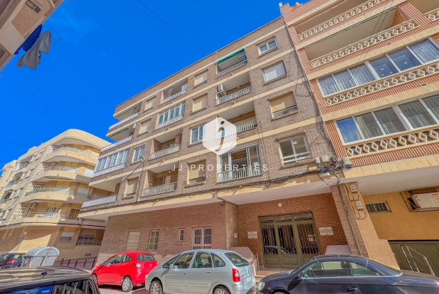 Resale - Apartment / flat -
Torrevieja - La Mata Pueblo