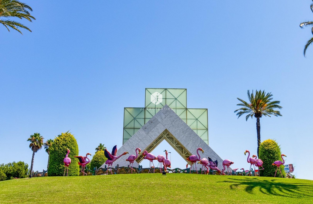 Resale - Apartment / flat -
Torrevieja - Parque las naciones