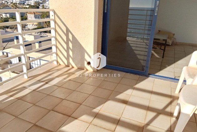 D'occasion - Attique -
Torrevieja - Playa De La Mata