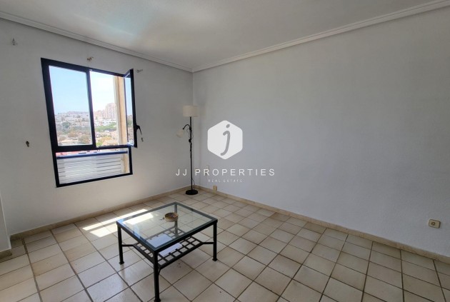 D'occasion - Attique -
Torrevieja - Playa De La Mata