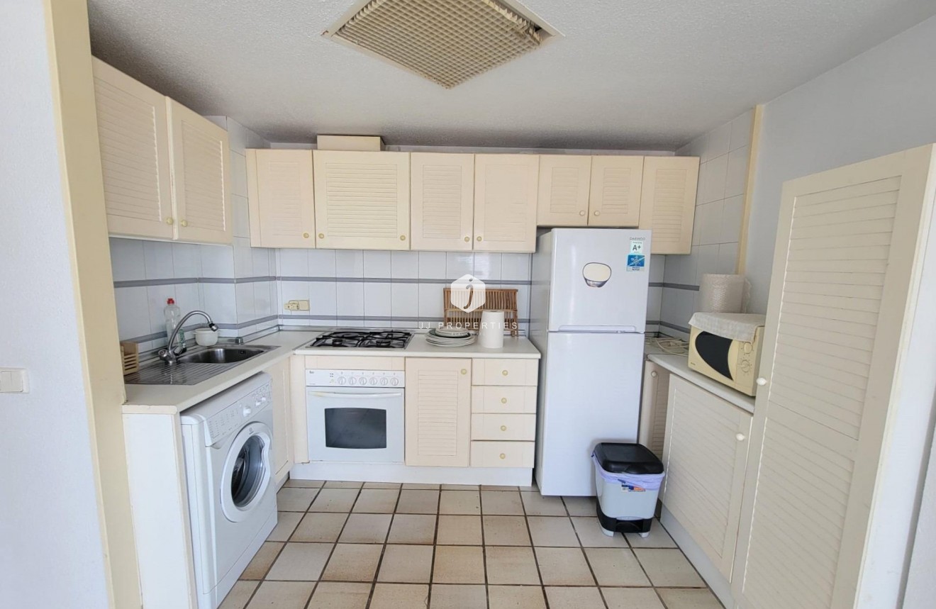 D'occasion - Attique -
Torrevieja - Playa De La Mata