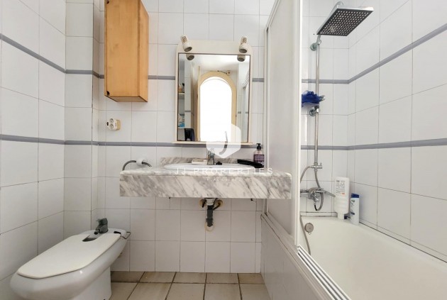 D'occasion - Attique -
Torrevieja - Playa De La Mata