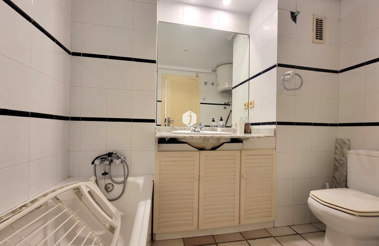 D'occasion - Attique -
Torrevieja - Playa De La Mata