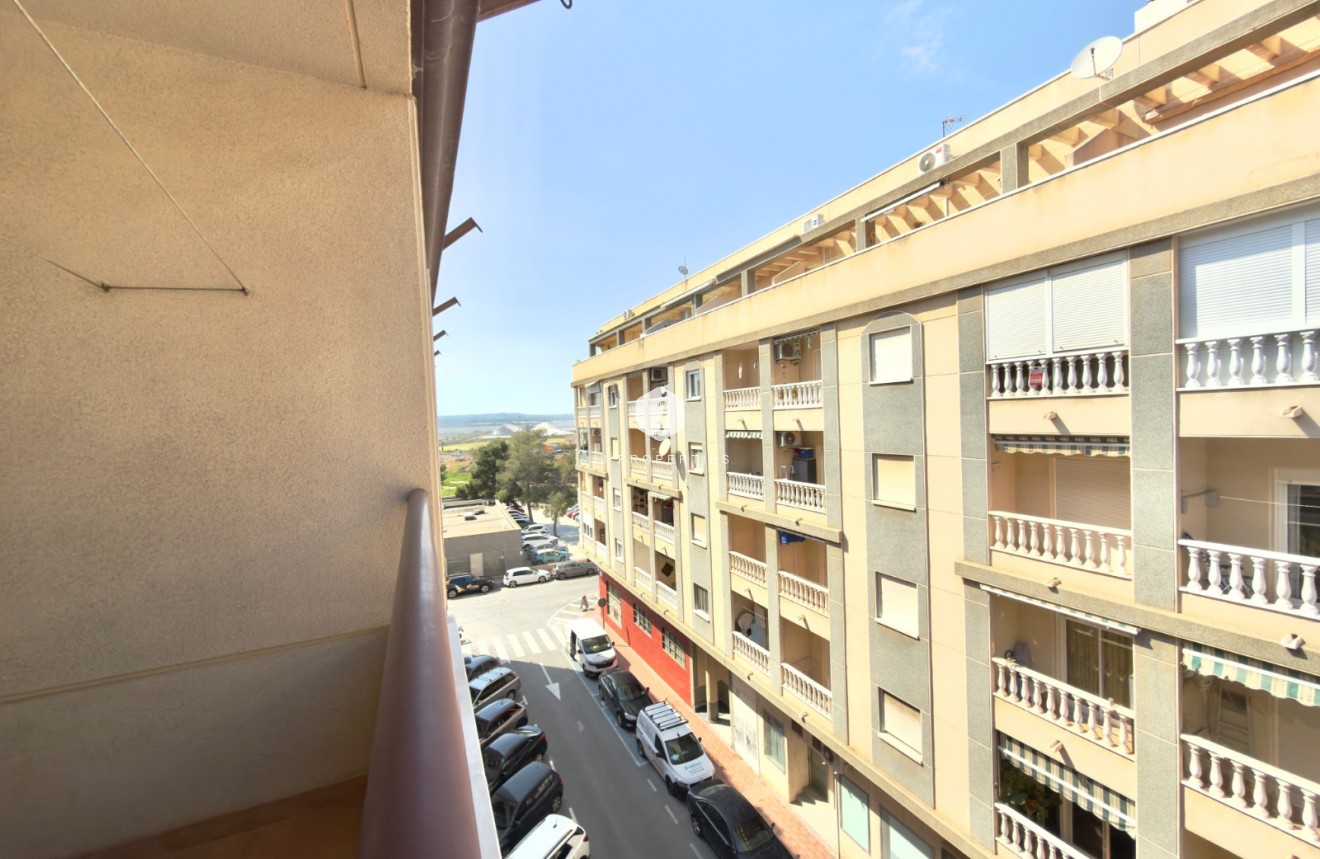 Resale - Apartment / flat -
Torrevieja - Parque las naciones