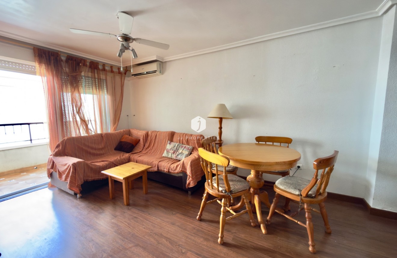 Resale - Apartment / flat -
Torrevieja - Parque las naciones