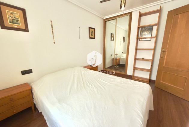 Resale - Apartment / flat -
Torrevieja - Parque las naciones