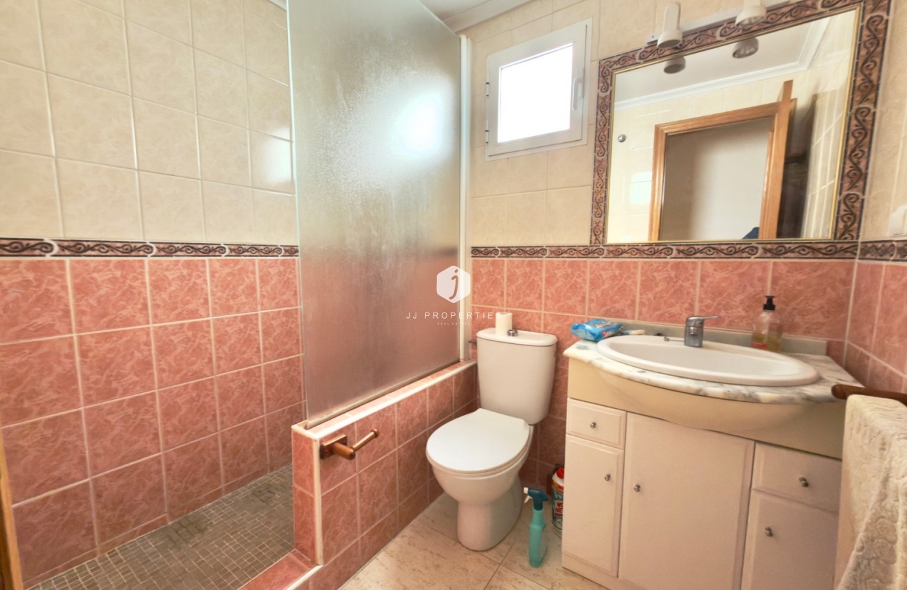 Resale - Apartment / flat -
Torrevieja - Parque las naciones