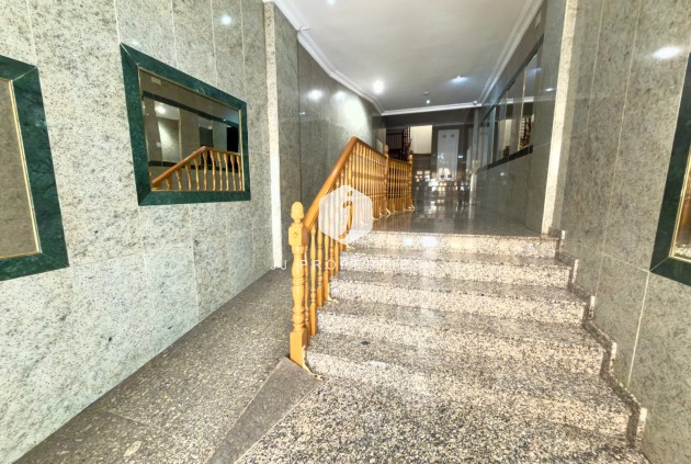 Resale - Apartment / flat -
Torrevieja - Parque las naciones