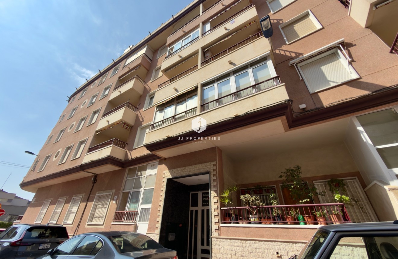 Resale - Apartment / flat -
Torrevieja - Parque las naciones