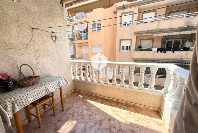 Resale - Apartment / flat -
Torrevieja - Playa del Cura
