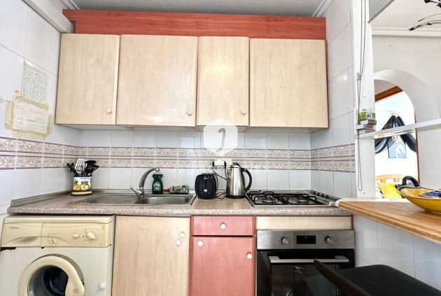 Resale - Bungalow -
Torrevieja - El Limonar