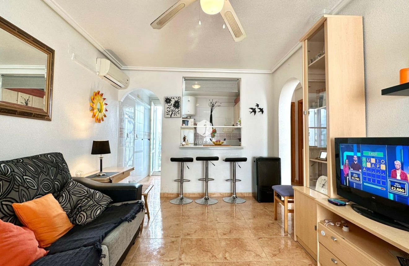 Resale - Bungalow -
Torrevieja - El Limonar