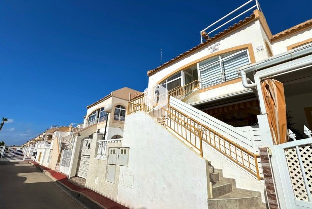 Resale - Bungalow -
Torrevieja - El Limonar