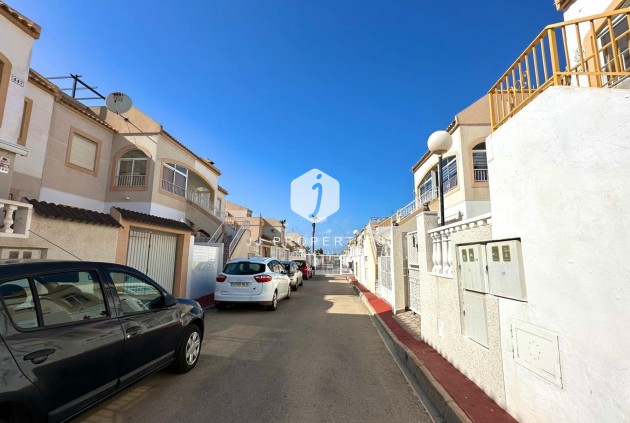 Resale - Bungalow -
Torrevieja - El Limonar