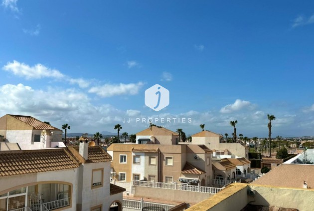 Resale - Bungalow -
Torrevieja - El Limonar