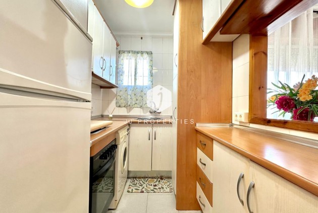 Resale - Apartment / flat -
Torrevieja - La Siesta - El Salado - Torreta