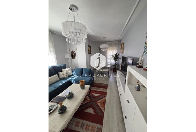 Resale - Apartment / flat -
Torrevieja - Costa Blanca