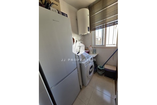 Resale - Apartment / flat -
Torrevieja - Costa Blanca