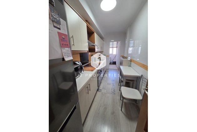 Resale - Apartment / flat -
Torrevieja - Costa Blanca