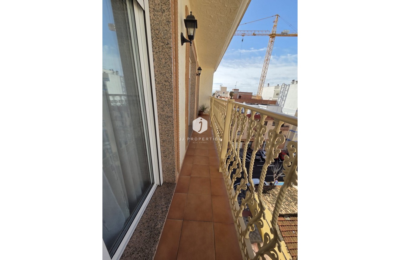 Resale - Apartment / flat -
Torrevieja - Costa Blanca