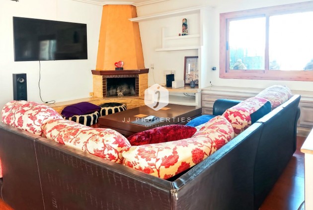 Resale - Villa -
Torrevieja - Costa Blanca