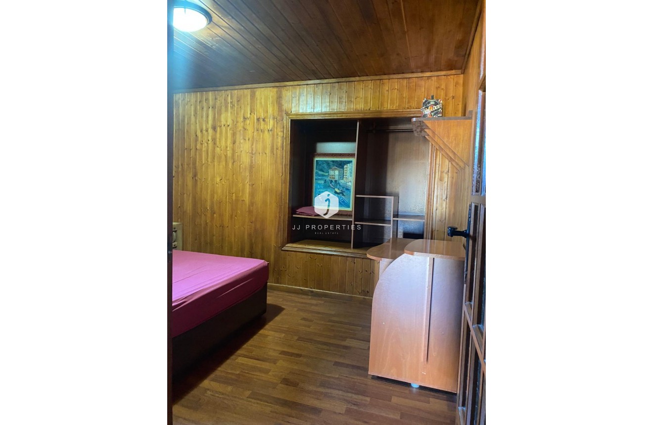 Resale - Villa -
Torrevieja - Costa Blanca