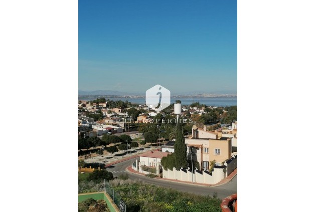 Resale - Villa -
Torrevieja - Costa Blanca